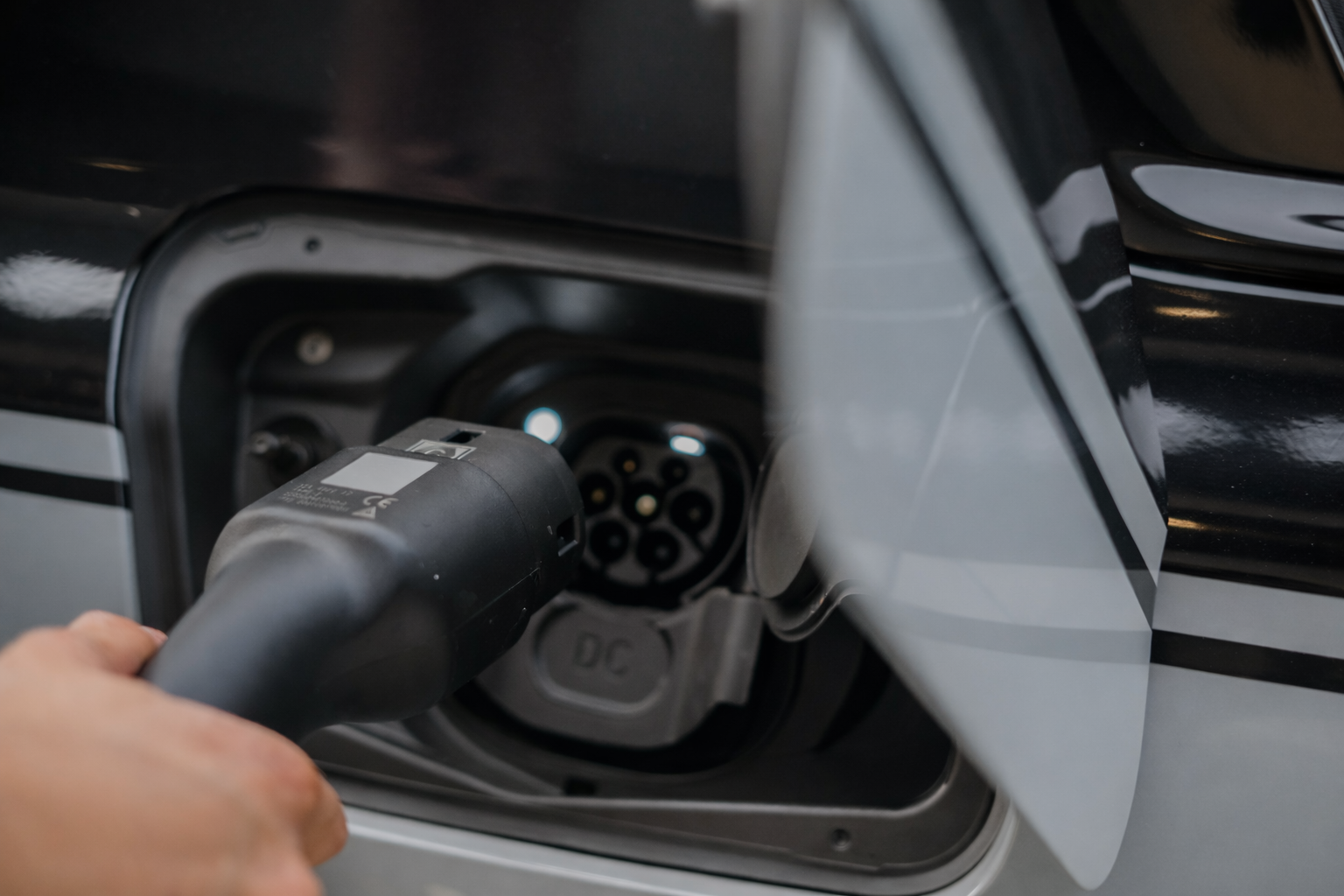 Electronic car charger.